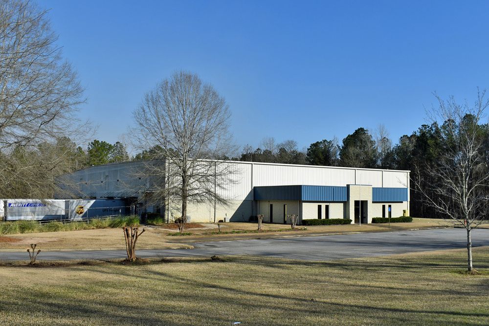20 Downing Dr, Phenix City, AL 36869